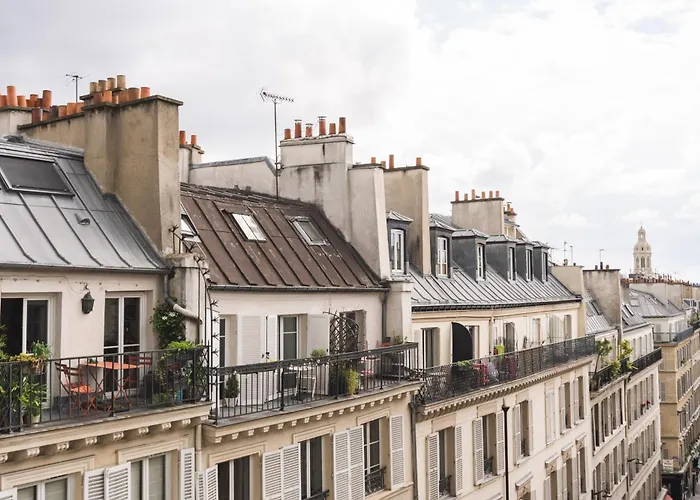 Hotel Trinité Haussmann Paris