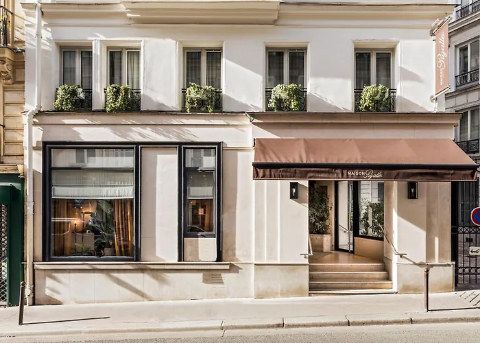 Hotel Trinité Haussmann Paris